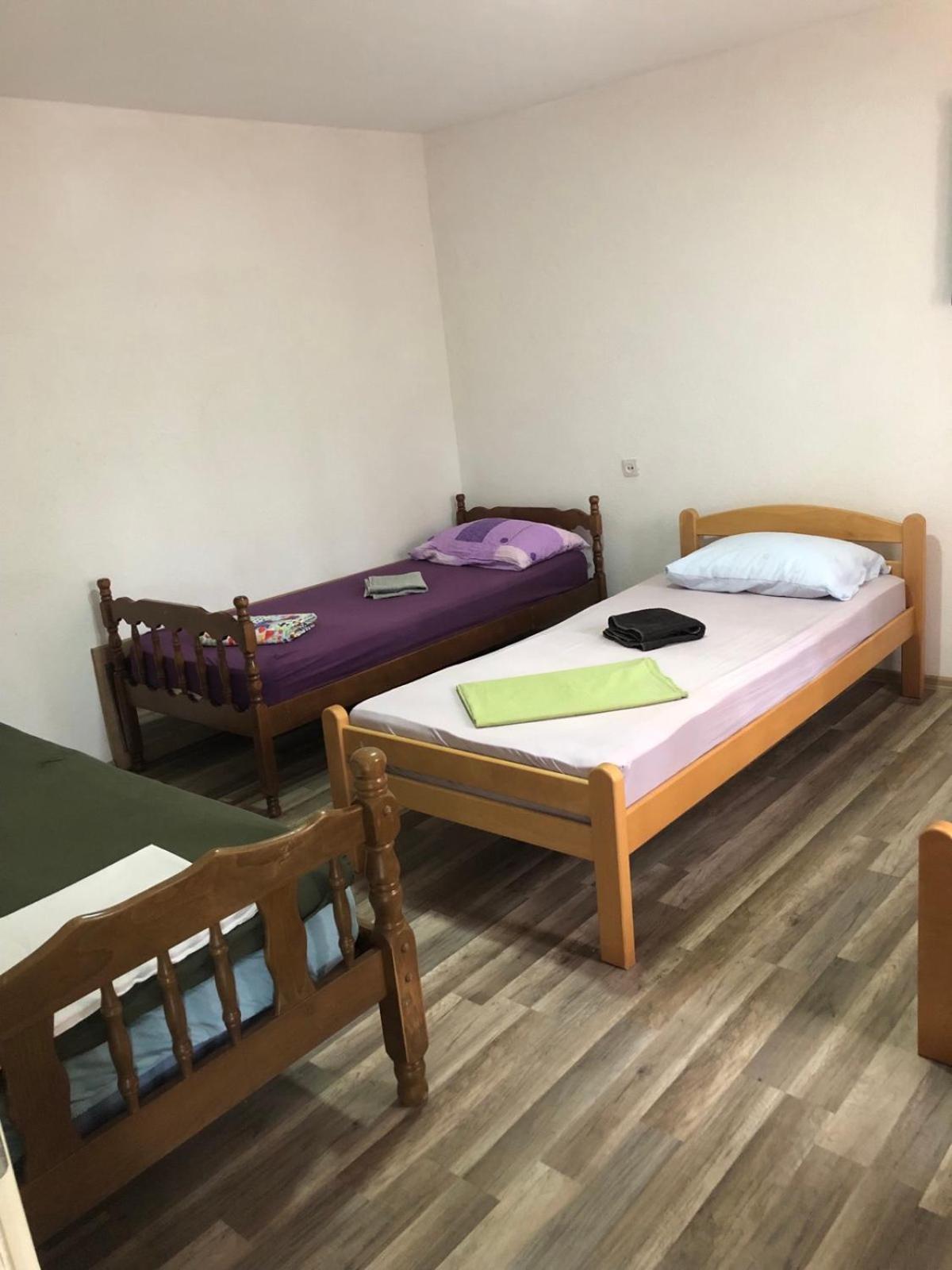 מוסטר Guesthouse Star מראה חיצוני תמונה