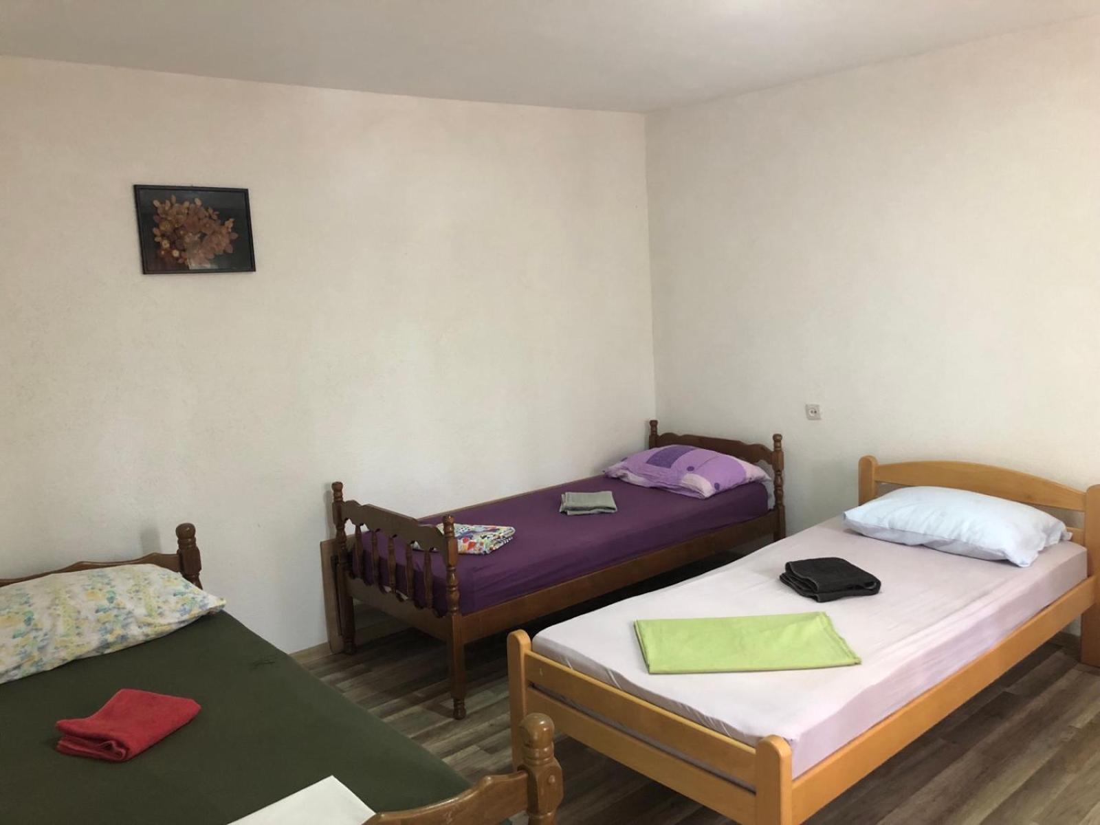 מוסטר Guesthouse Star מראה חיצוני תמונה